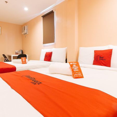Reddoorz At Hotel Rosemarie Pasay Exteriör bild