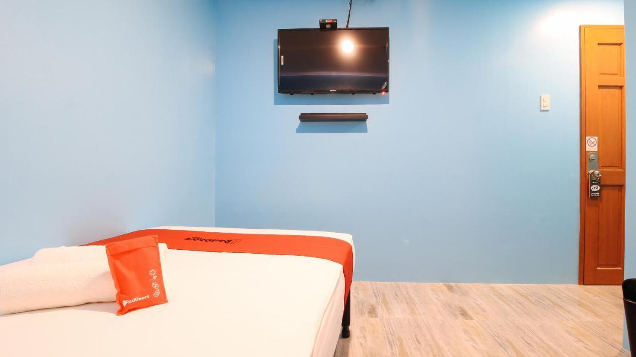 Reddoorz At Hotel Rosemarie Pasay Exteriör bild