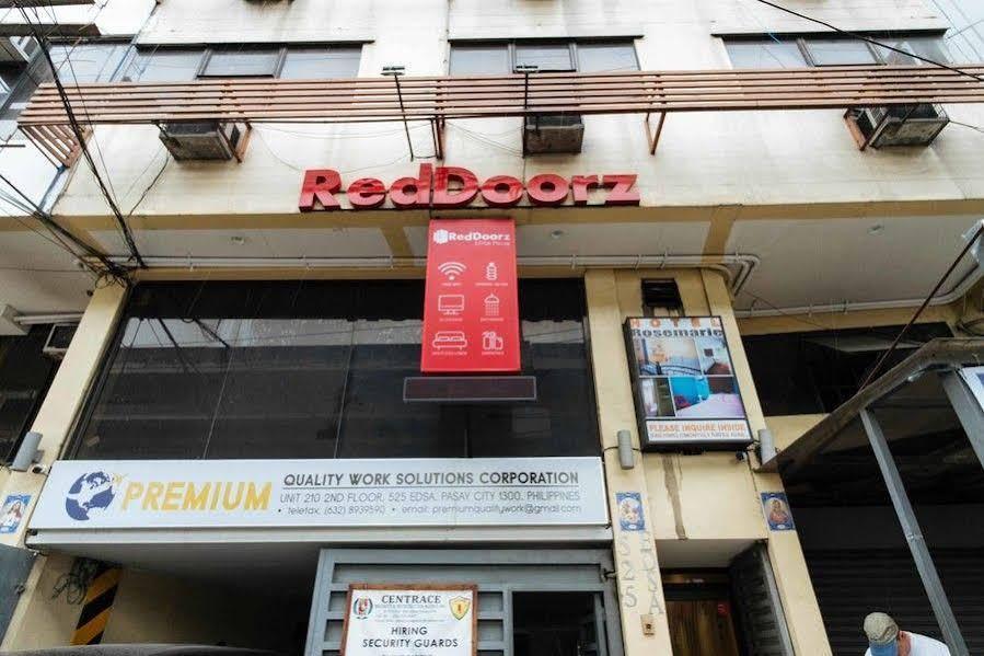 Reddoorz At Hotel Rosemarie Pasay Exteriör bild
