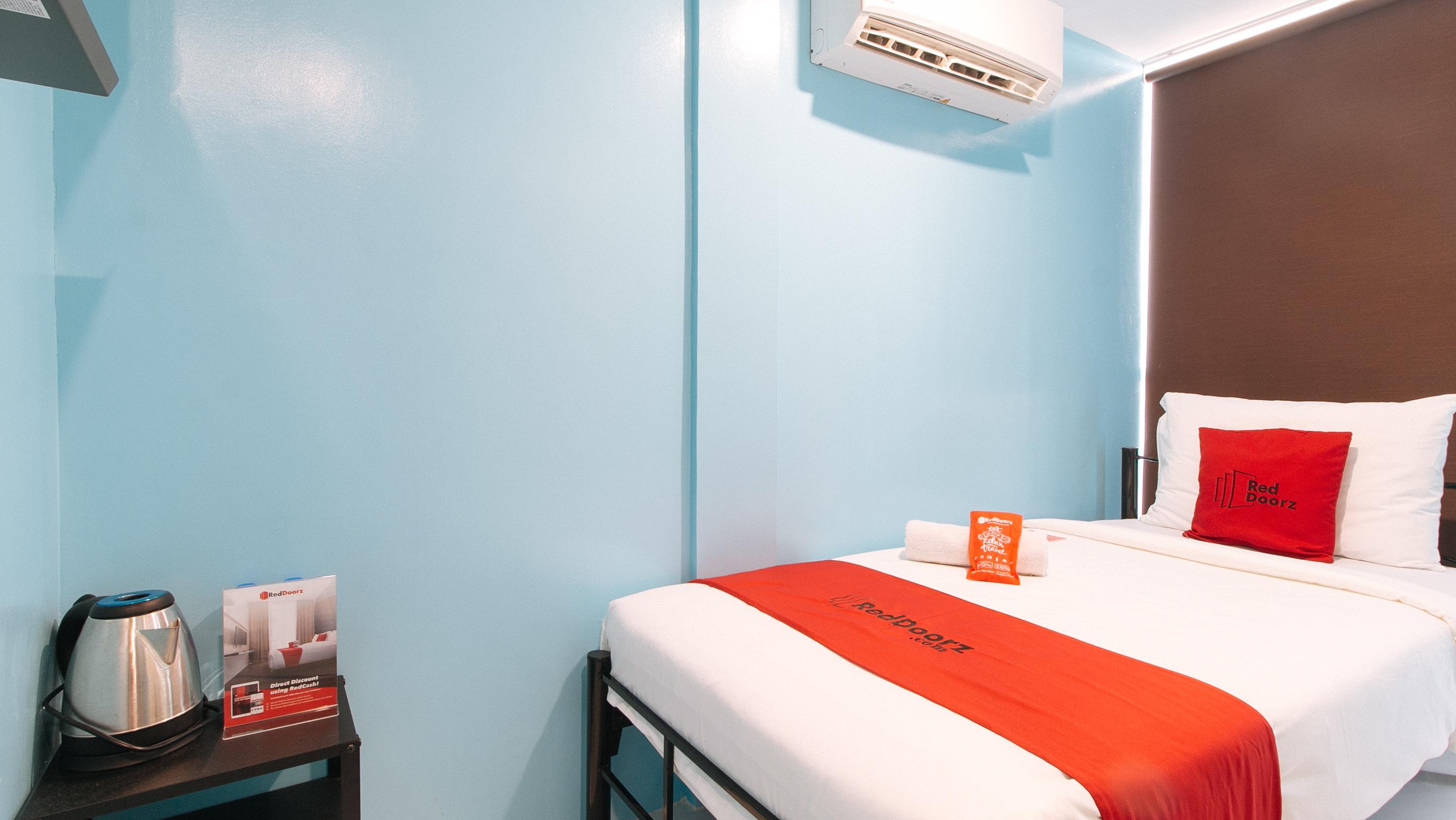 Reddoorz At Hotel Rosemarie Pasay Exteriör bild
