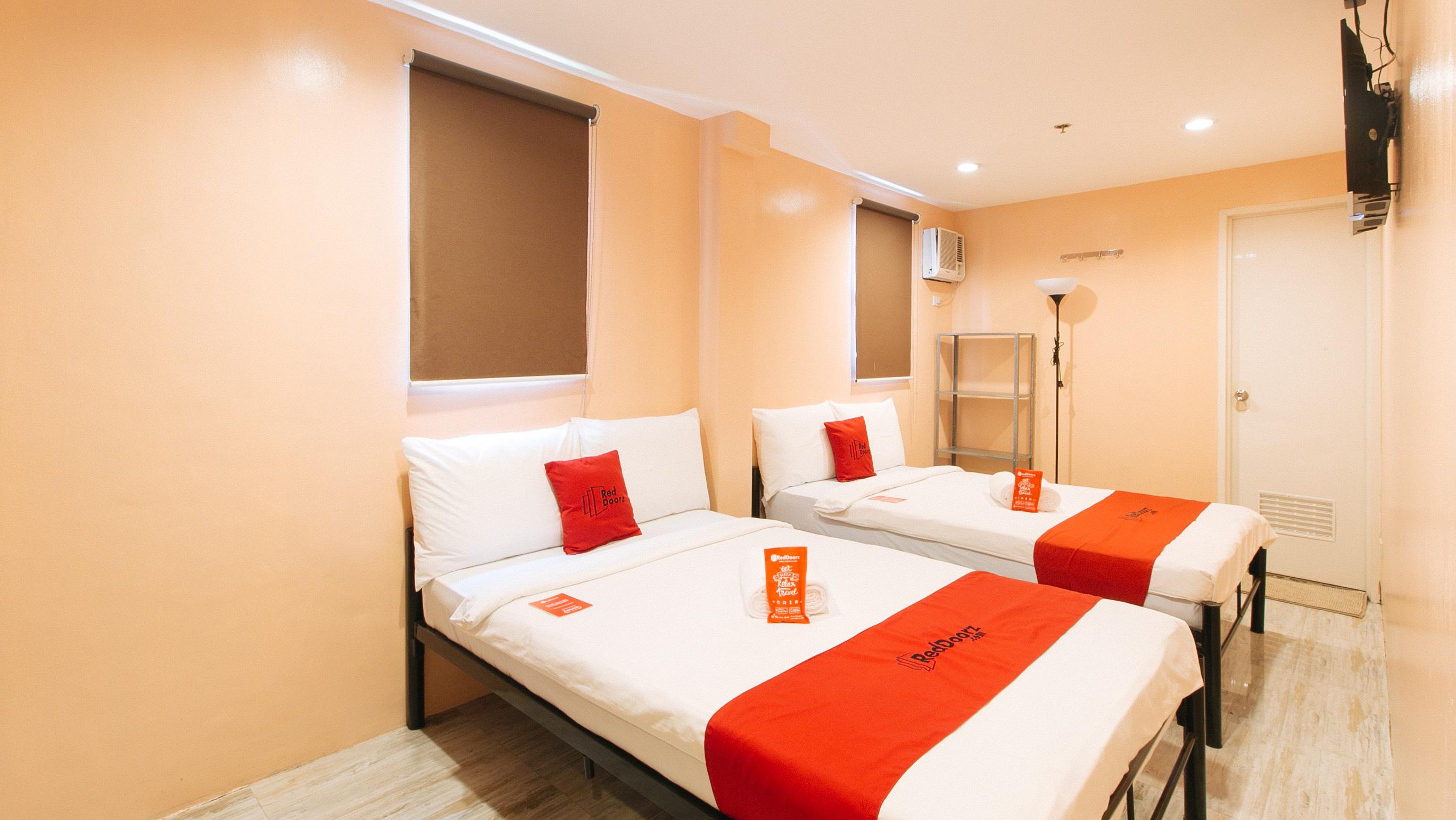 Reddoorz At Hotel Rosemarie Pasay Exteriör bild